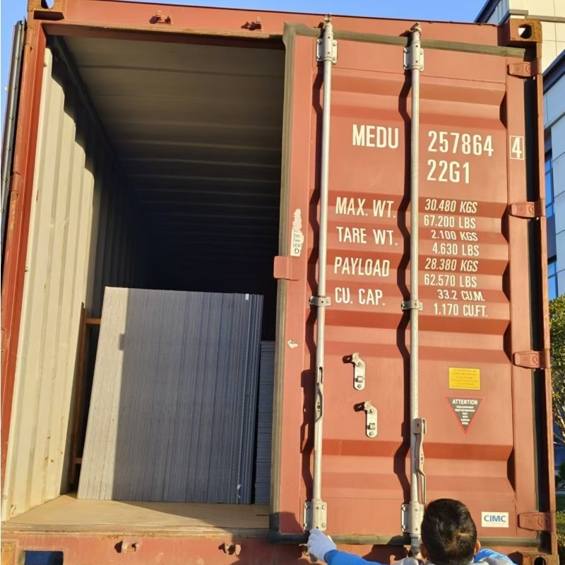 Schützen Sie Ihr Gebäude mit PVDF-Aluminium-Verbundplatten Die ultimative Lösung für den modernen Bau