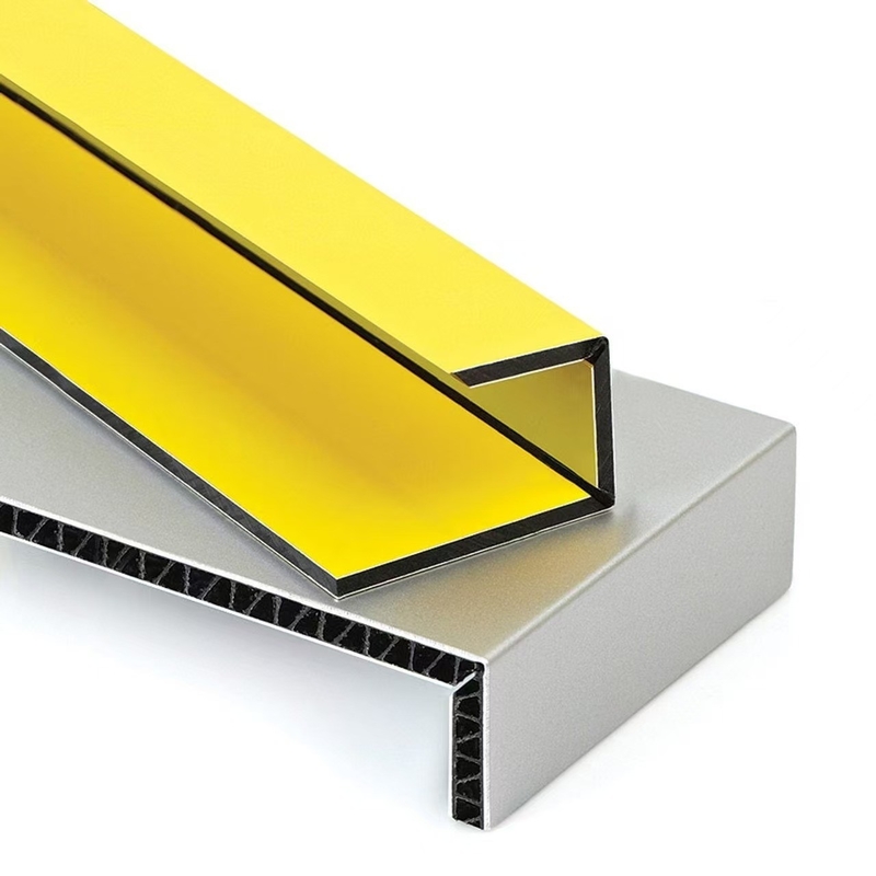 4 mm PE-PVDF-beschichtete Aluminium-Verbundplatte Unzerbrechlich / Biegbare ACP für Gebäudeverkleidung