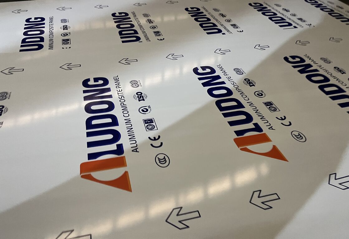 4*0,40mm FR B1 Brandschutz Aluminium-Verbundplatten für Einkaufszentren, Hotels, Bahnhöfe usw.