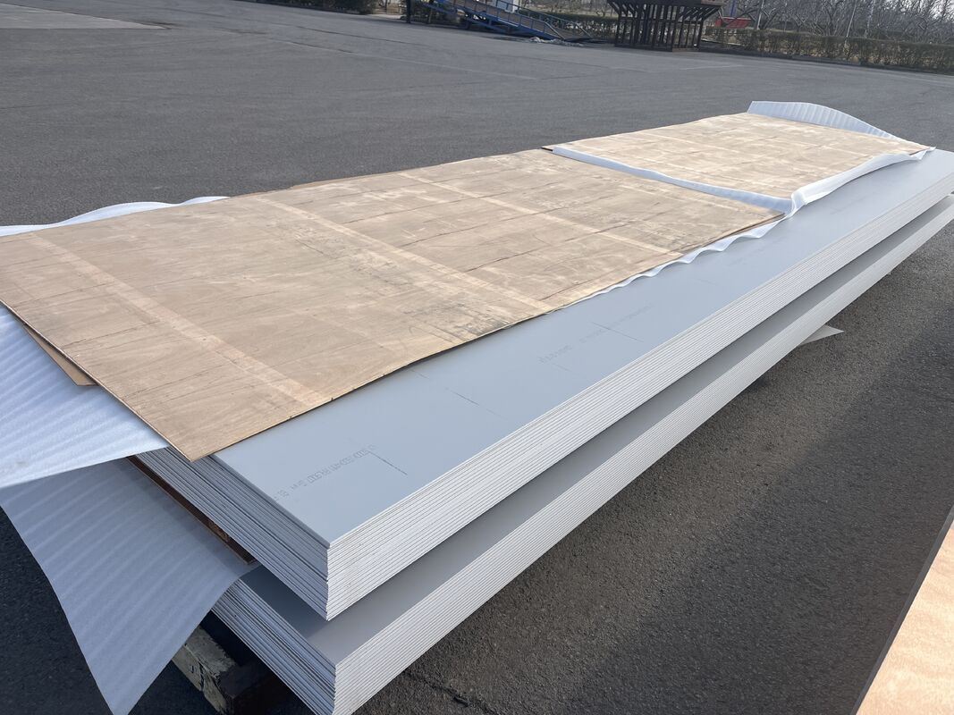 FR Klasse A2 PVDF beschichtet feuerfest ALUDONG Aluminiumverbundplatten 4 mm Dicke für Gebäude