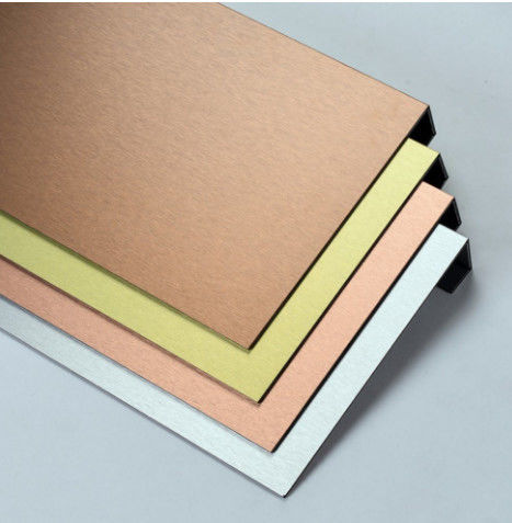 Farbenfrohe Alucobond-Aluminium-Verbundplatten für die Plattierung von Plakaten
