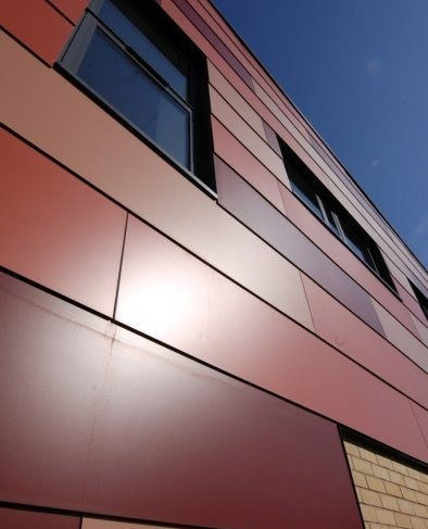 Farbenfrohe Alucobond-Aluminium-Verbundplatten für die Plattierung von Plakaten