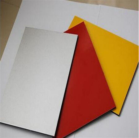 Antikollisions-Aluminium-Sandwich-Panel überlegene Festigkeit und Mühlveredelung für optimale Leistung