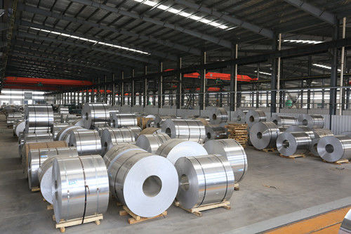 PVDF-Beschichtung Vorbehandelte Aluminiumspirale für die AKP-Produktion Außenwanddekoration