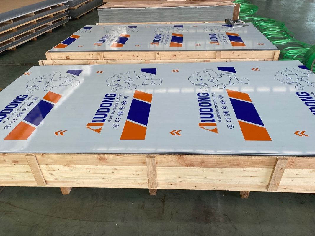 Verbessern Sie die Ästhetik Ihres Gebäudes mit gebürsteten Aluminium-Verbundplatten
