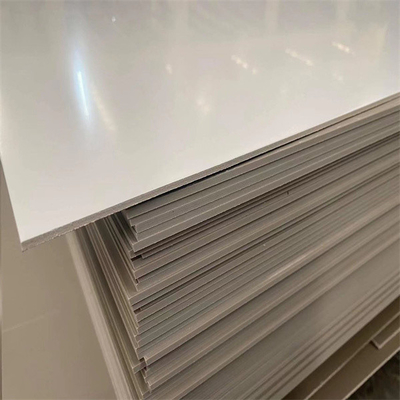 Feuerdichte Aluminium-Verbundplatte mit PVDF-Beschichtung und selbstreinigende Nanometerfarbe für eine ausgezeichnete Haltbarkeit und Langlebigkeit