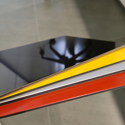 1220mm PET schwarze Farbbedeckt zusammengesetztes Platte AluminiumaCP für Dekoration