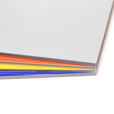 Moderne 3mm Anti-Sarrach angepasste feuerfeste Zeichnung Aluminium-Verbundplatte für Vorhangwand-Riegel Innenunterkunft